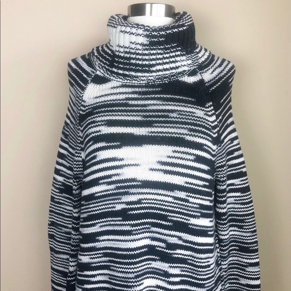 LUCKY BRAND STRIPE TURTLE NECK SWEATER S - Picture 4 of 5